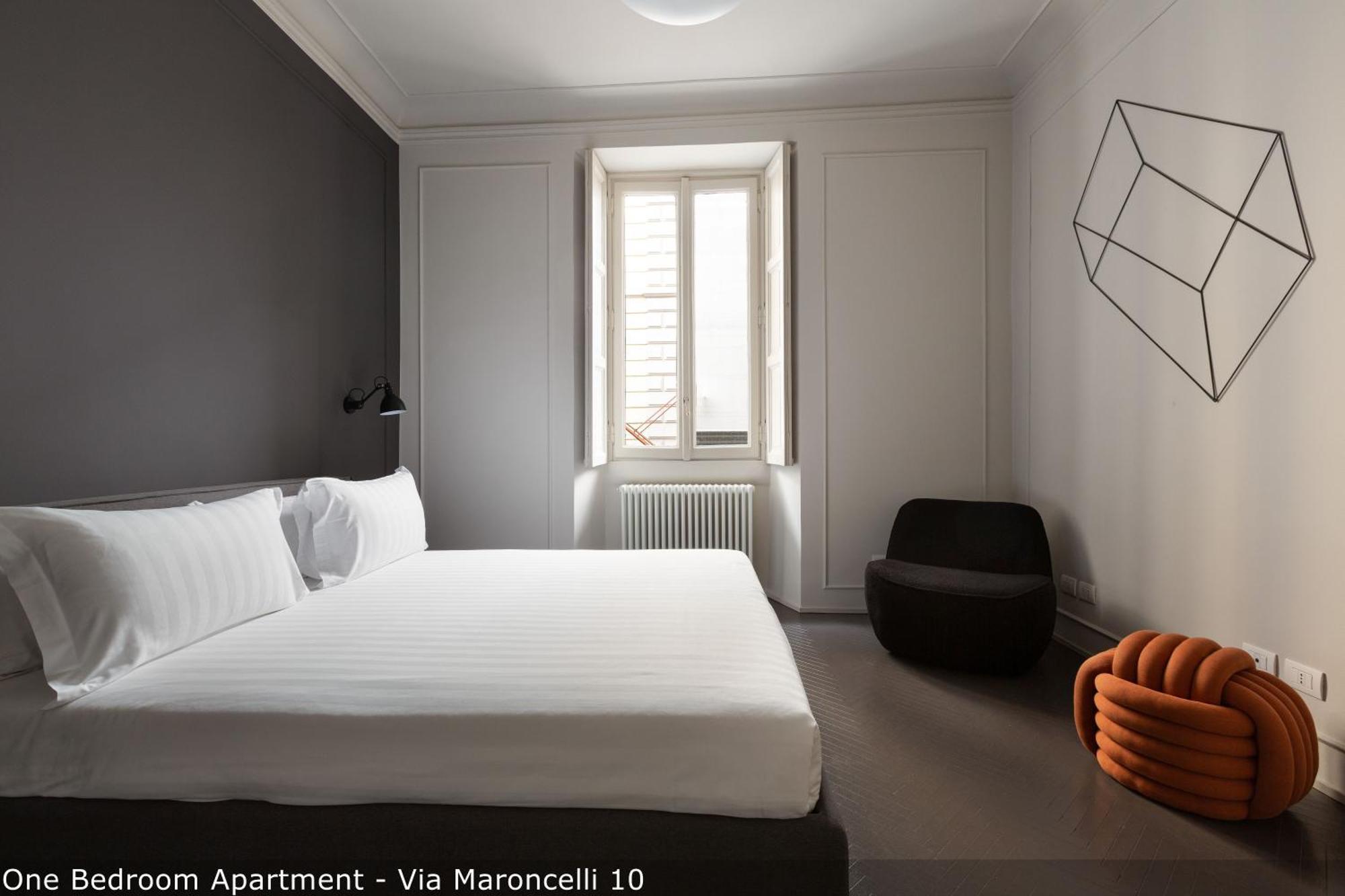 Brera Apartments In Porta Volta Milan Bagian luar foto