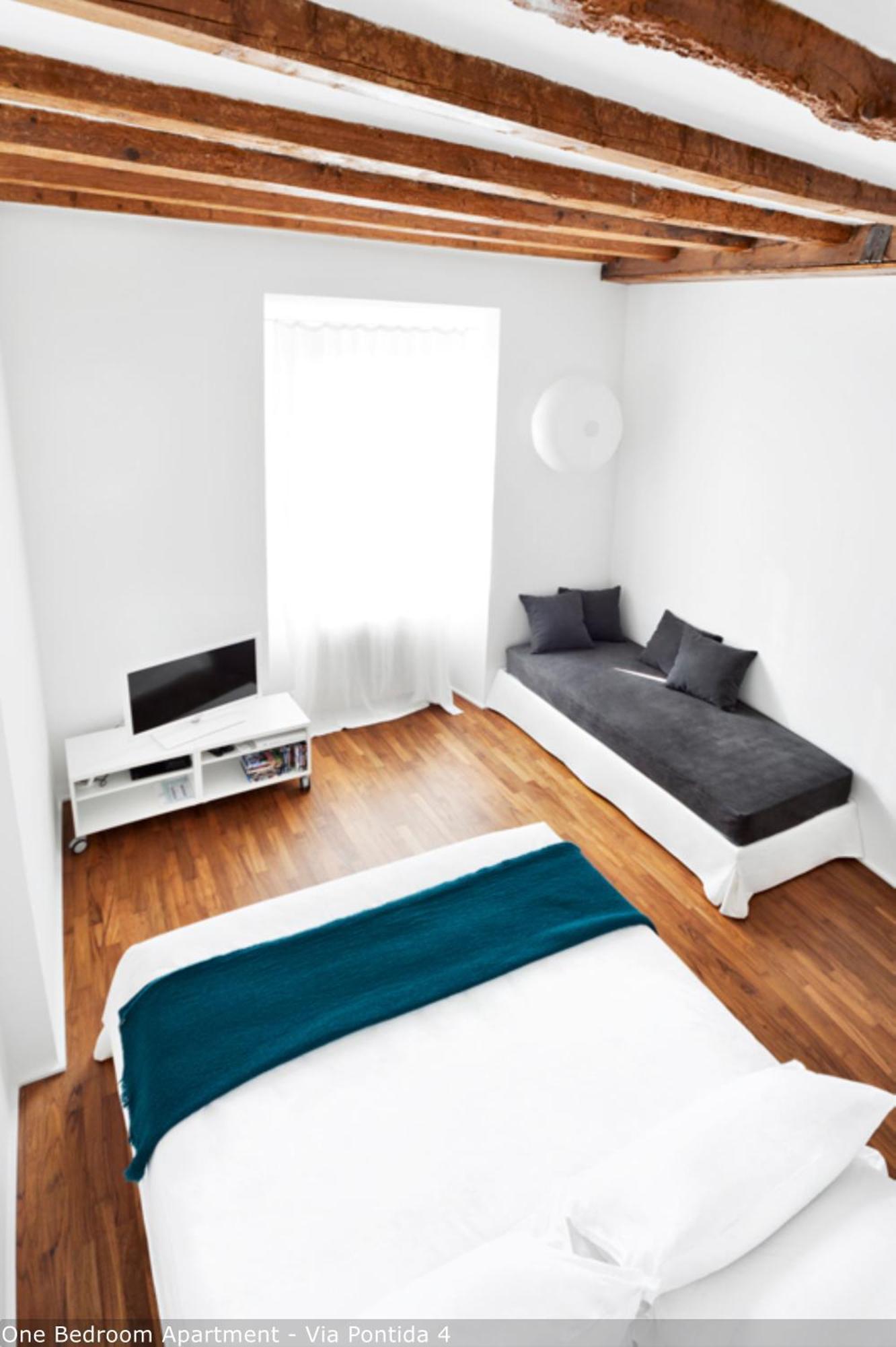 Brera Apartments In Porta Volta Milan Bagian luar foto