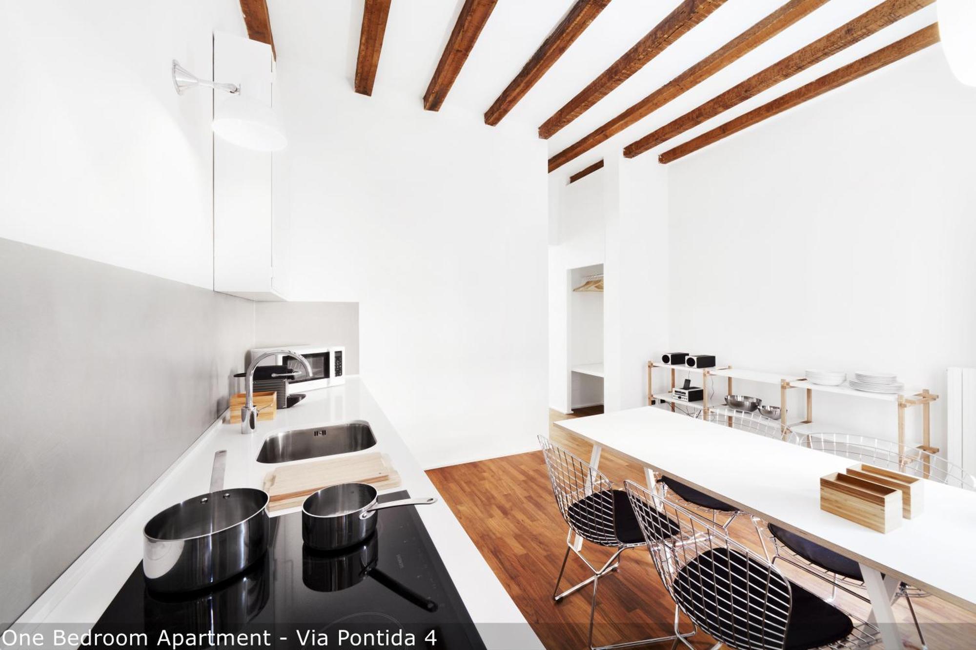 Brera Apartments In Porta Volta Milan Bagian luar foto