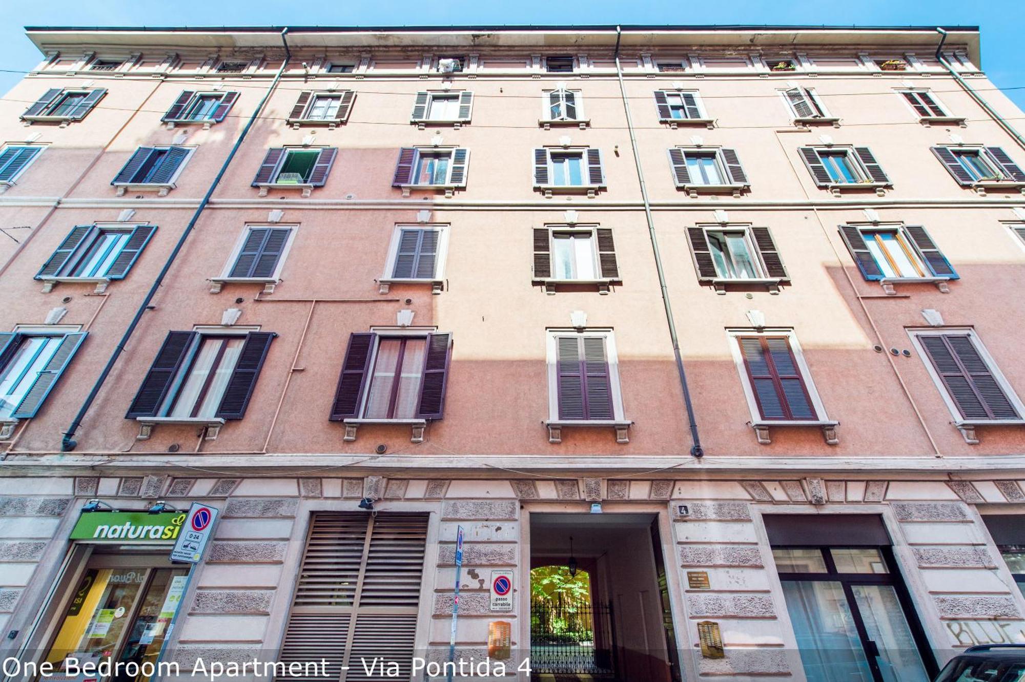 Brera Apartments In Porta Volta Milan Bagian luar foto