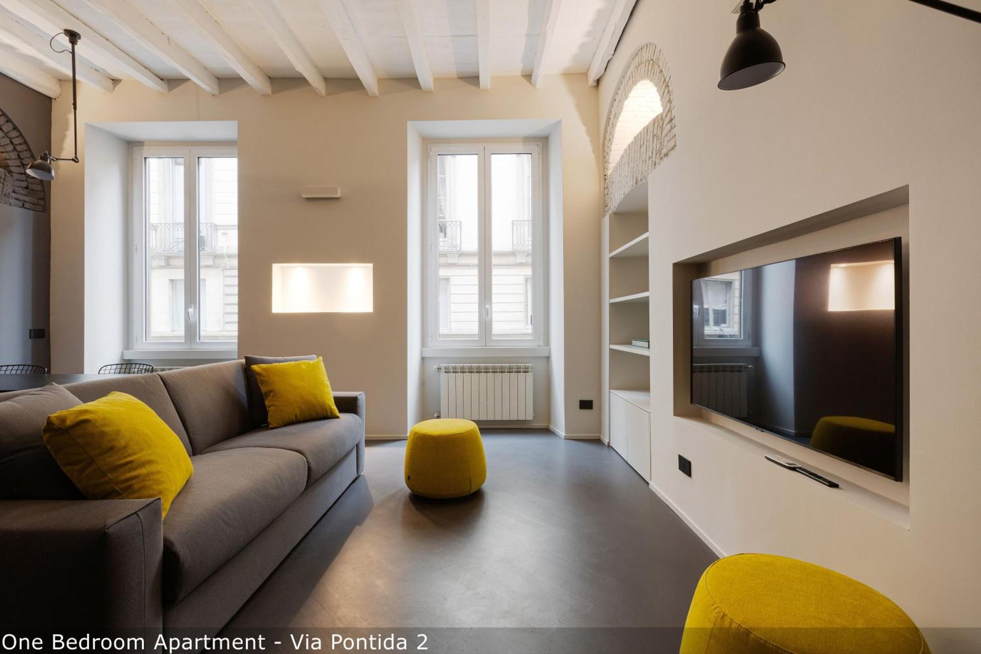 Brera Apartments In Porta Volta Milan Bagian luar foto