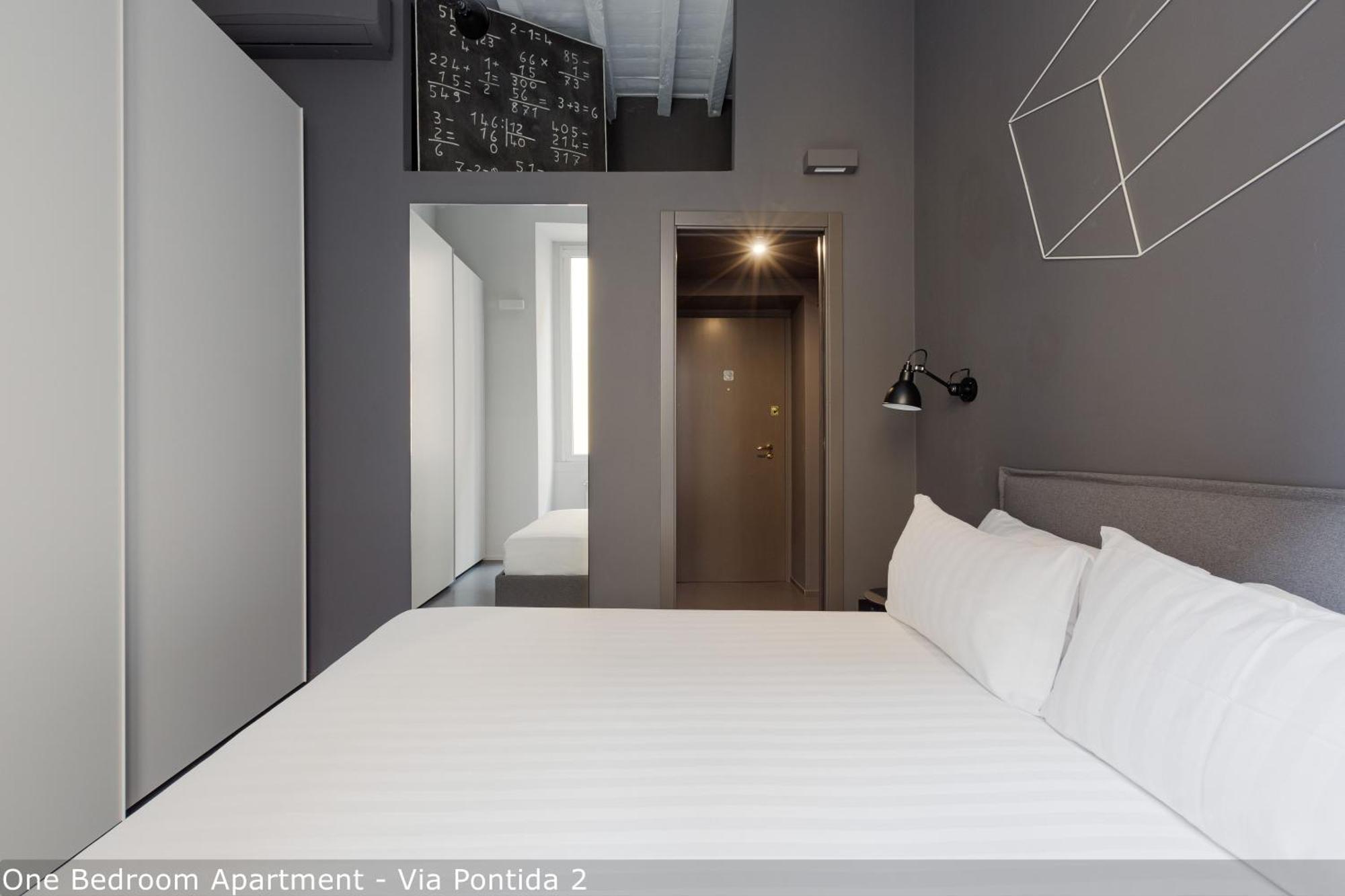 Brera Apartments In Porta Volta Milan Bagian luar foto
